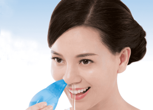 Thời điểm thích hợp để thực hiện rửa mũi hàng ngày là vào buổi sáng và buổi tối