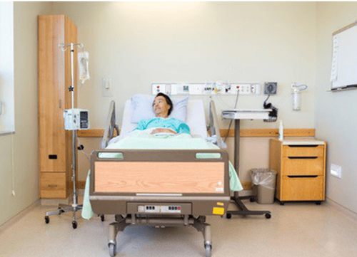 Một số trường hợp, bệnh nhân sẽ được yêu cầu ở lại bệnh viện theo dõi